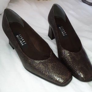 Stuart Weitzman pumps in a reptile 6.5 B
